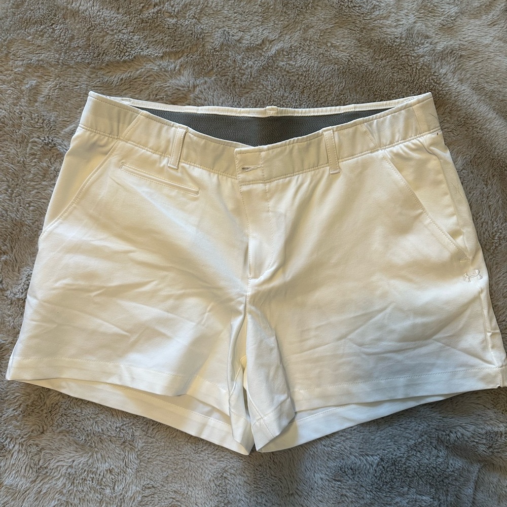 Golf shorts